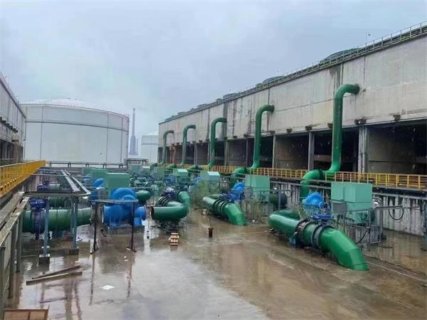 為何選擇復合流閉式冷卻塔？(閉式冷卻塔下還需要循環(huán)水池嗎)